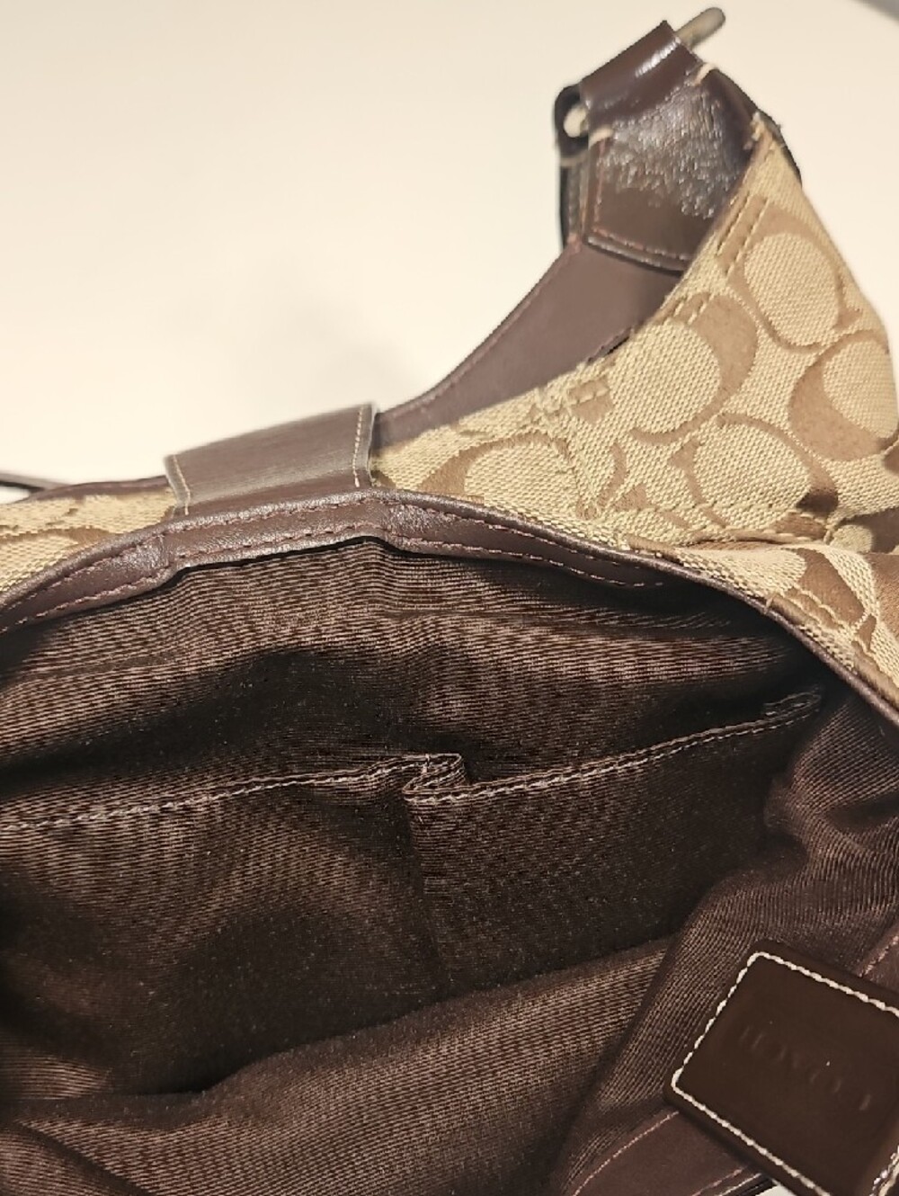 Coach Khaki Signature Canvas Shoulder Bag with Brown Trim - Picture 6 of 9